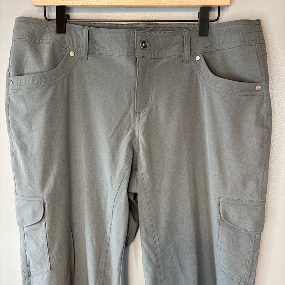 Kuhl 14 Regular Freeflex Roll Up Cargo Pants Gray Gorpcore Performance Hiking - Picture 4 of 9